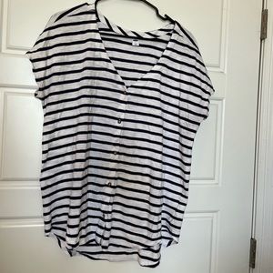 Old Navy striped tee
